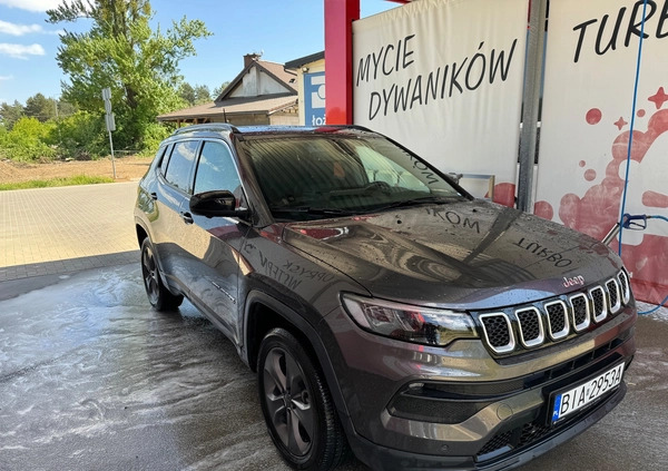 Jeep Compass cena 129000 przebieg: 28500, rok produkcji 2022 z Białystok małe 79